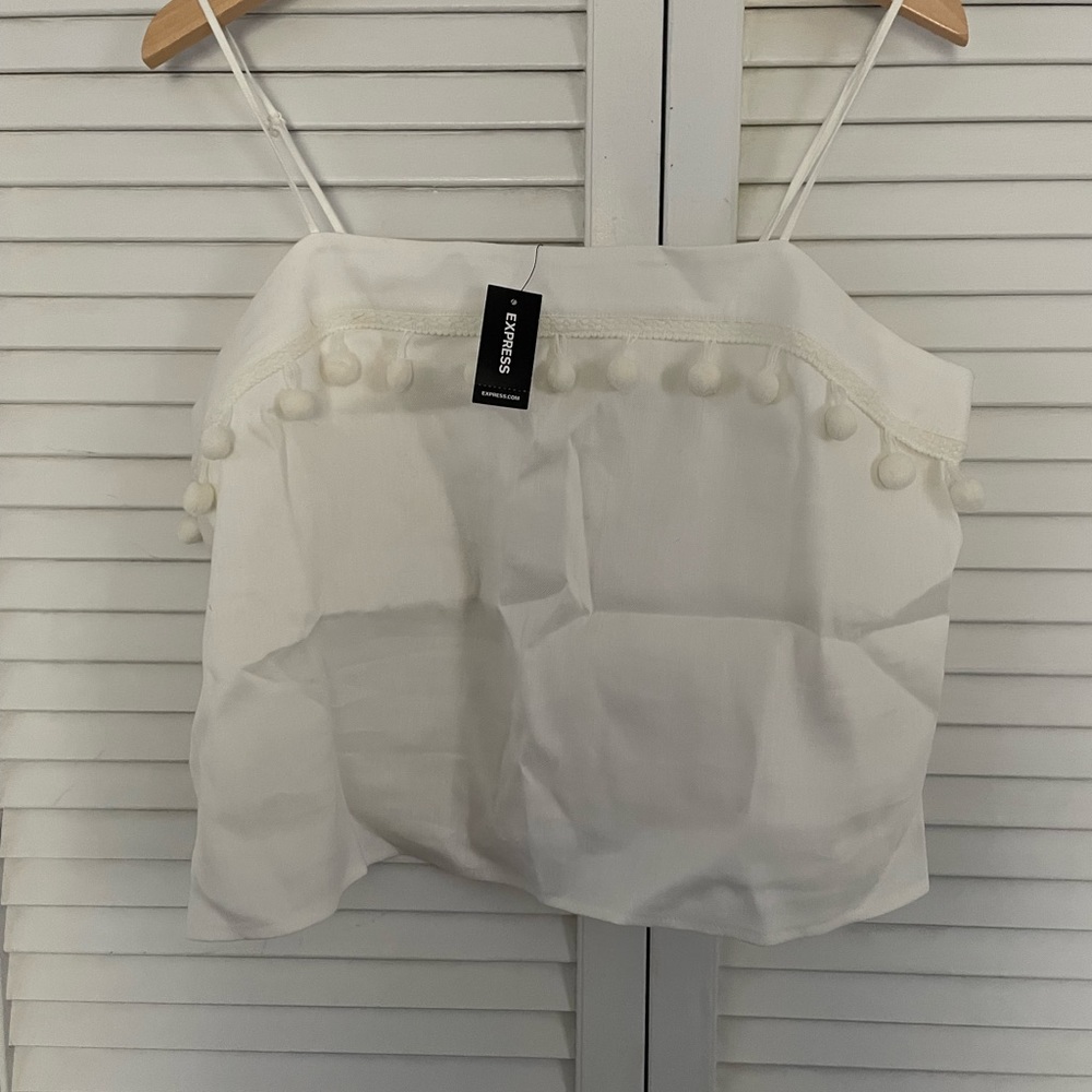 White cropped tank top